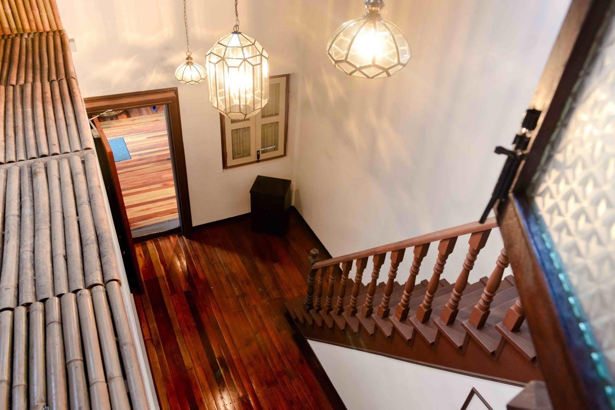 Sarang Paloh Heritage Stay Ипох Экстерьер фото